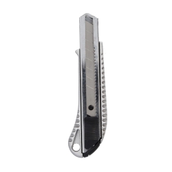 Nóż z ostrzem łamanym 18 mm metalowy FASTER TOOLS